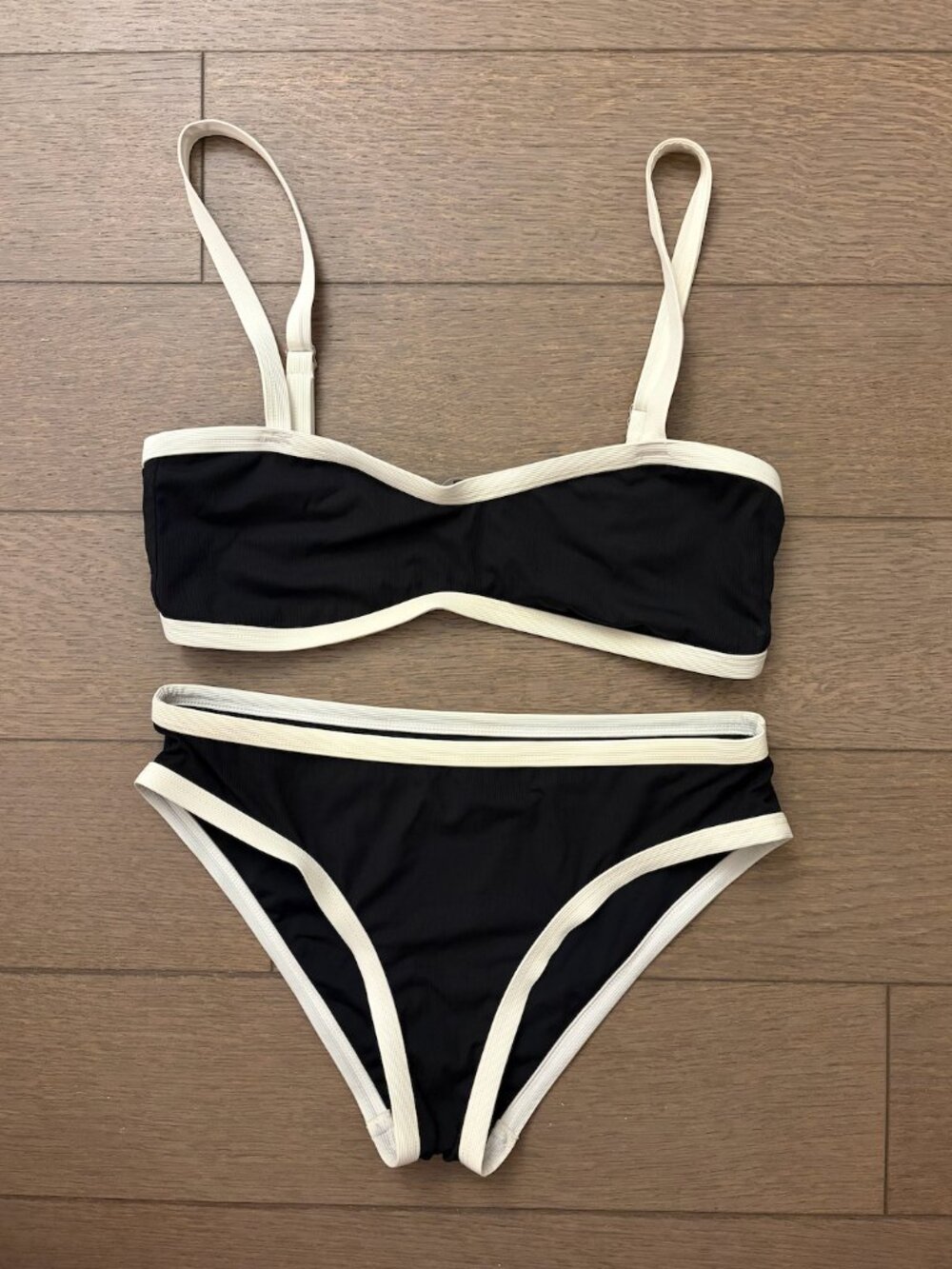 Blackbough Swim black and white bikini set